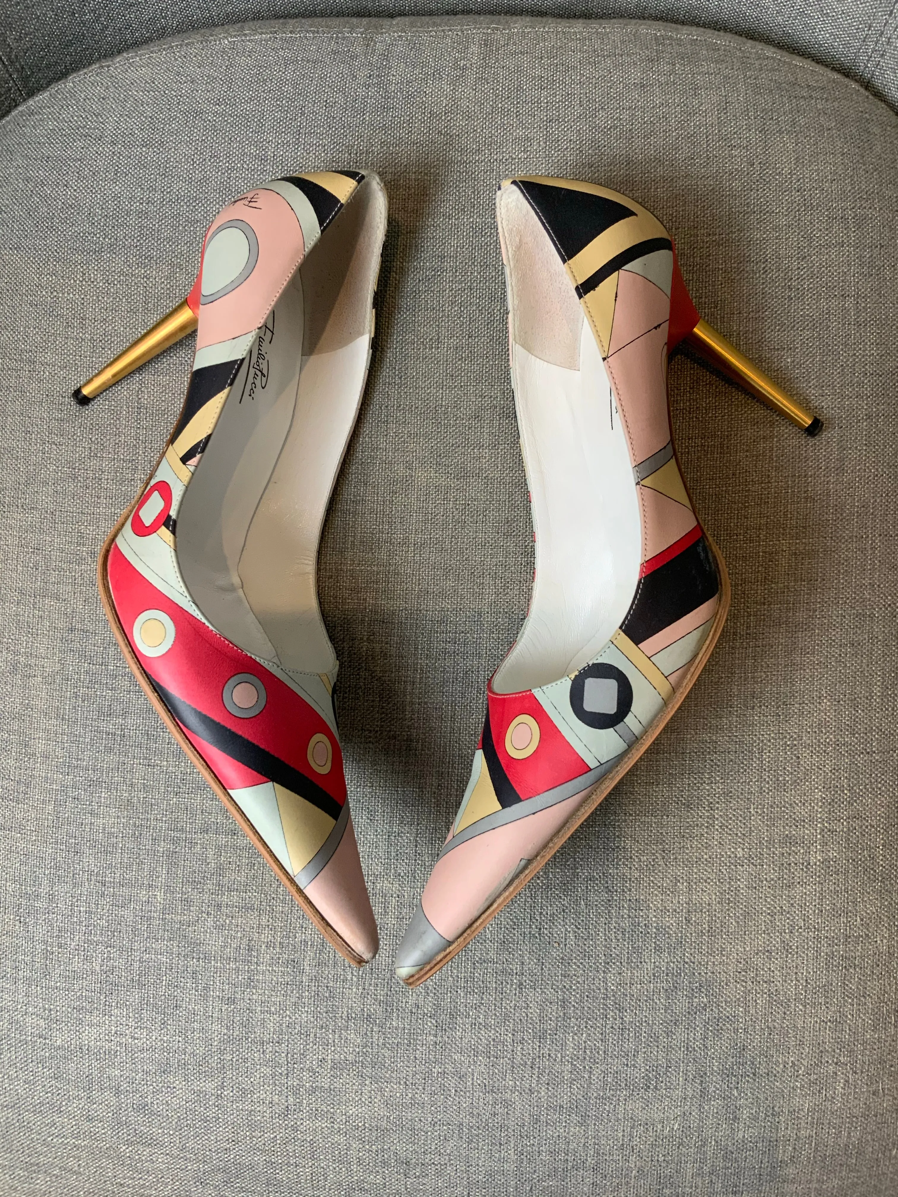 EMILIO PUCCI MULTI COLOR PRINTED PUMPS HEELS SIZE 38 US 8 UK 5 ladies