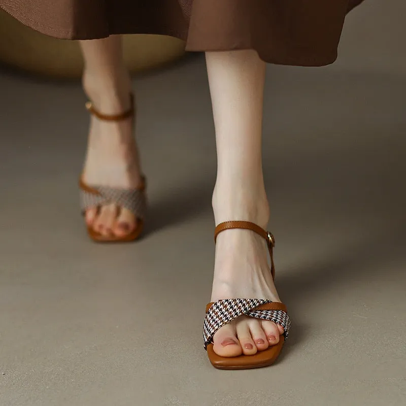 Fashionable and functional orthopedic Sandals
