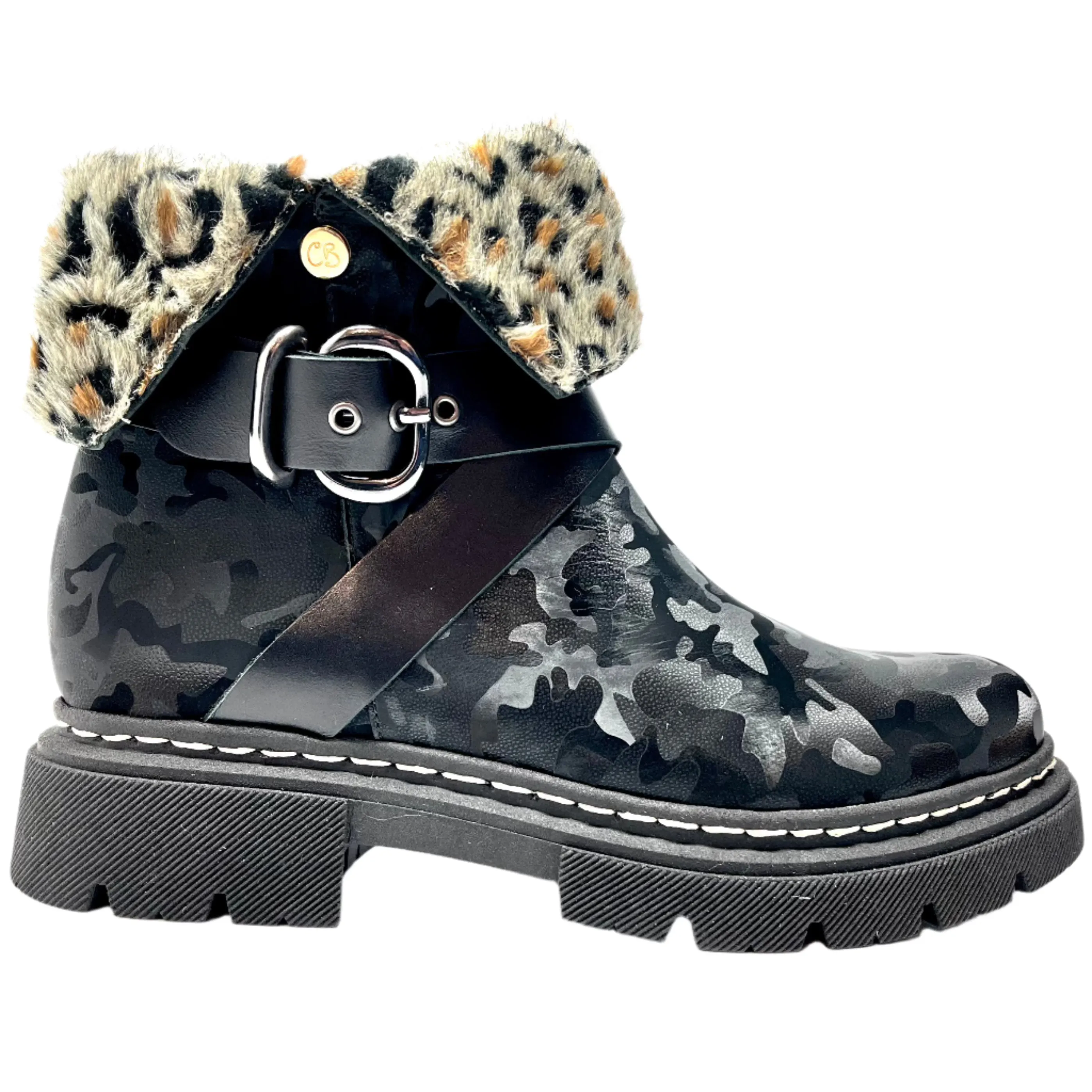 Lyone -Black ankle boot