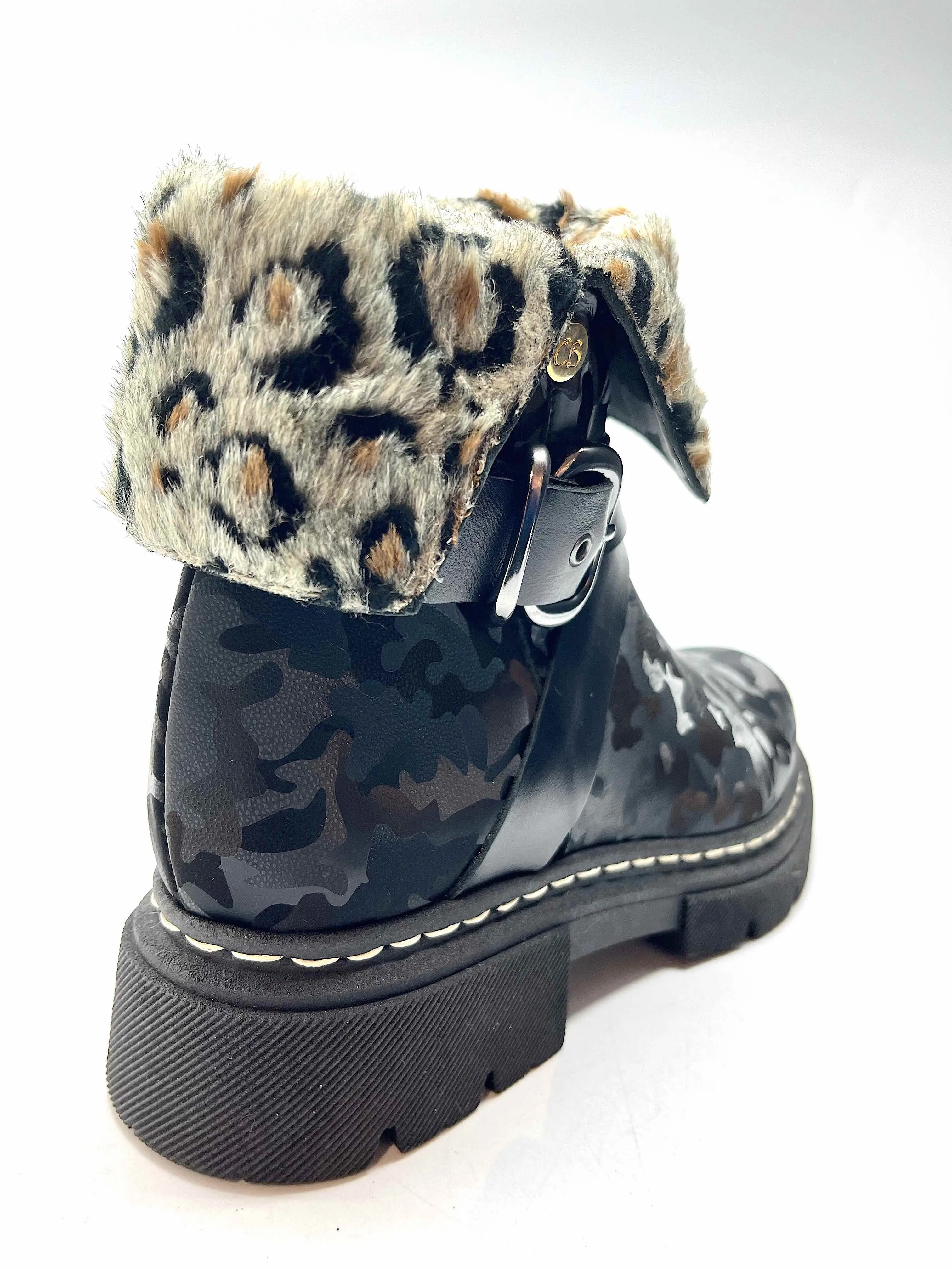 Lyone -Black ankle boot