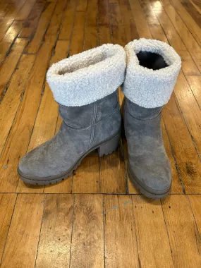 Snuggy Womens Boot