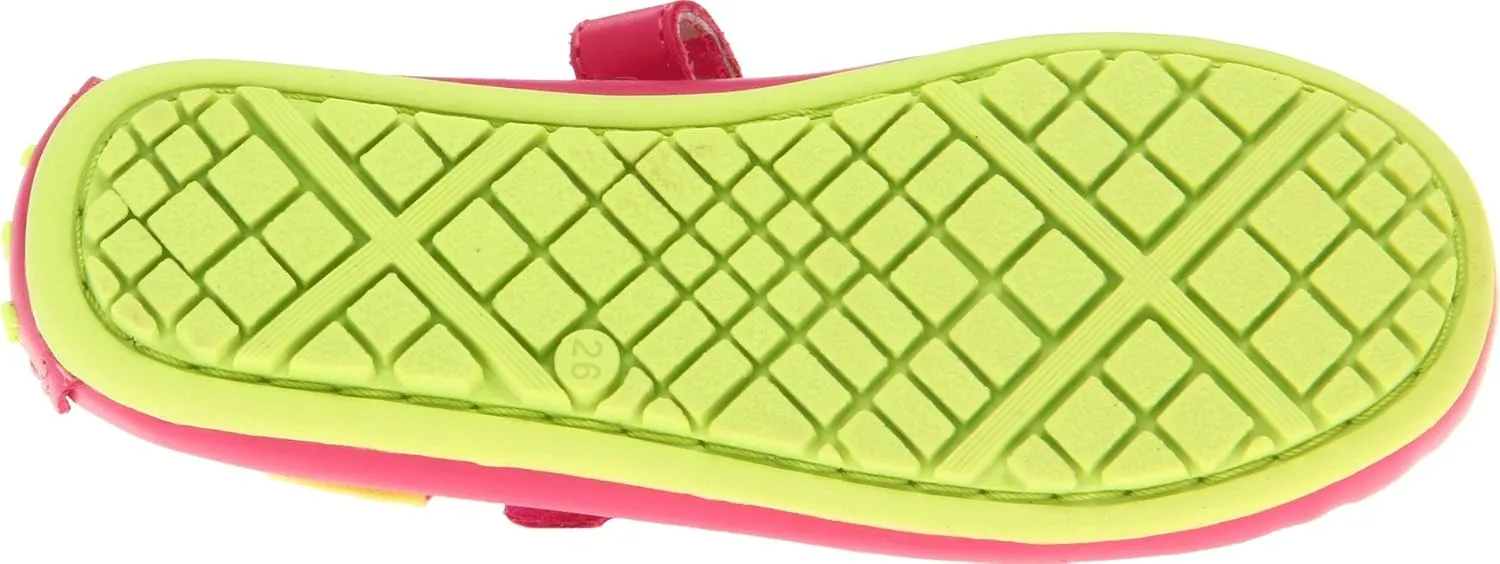 umi Moraine C Mocassin (Little Kid/Big Kid),Neon Pink,31 EU(13 M US Little Kid)