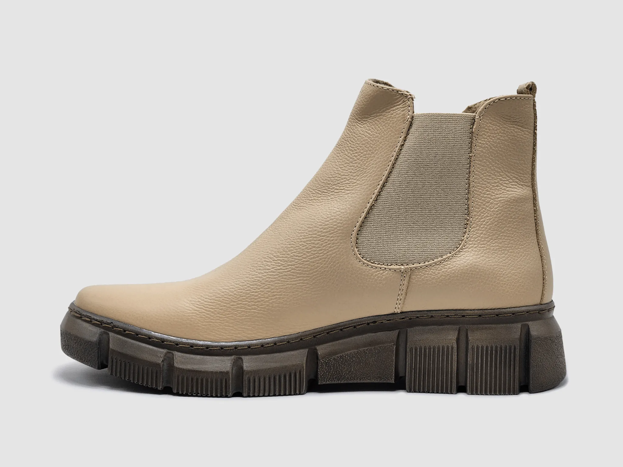 Women's Helios Echo Fleece-Lined Leather Boots - Beige